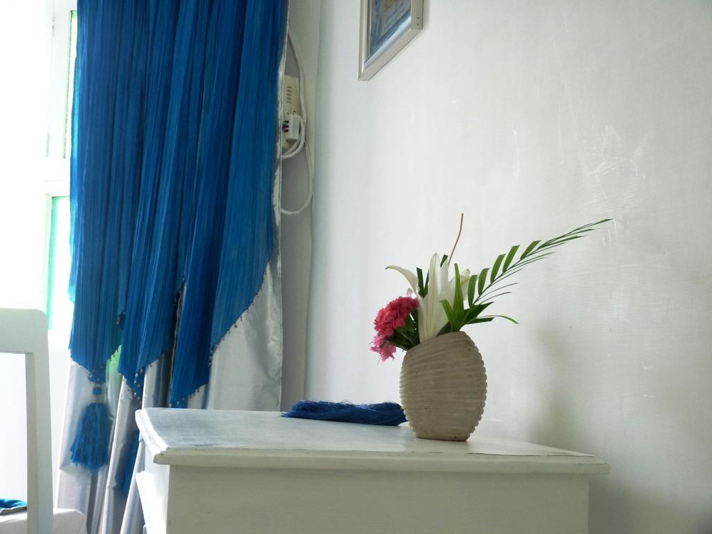 L'Escale Hotel Puducherry Eksteriør billede