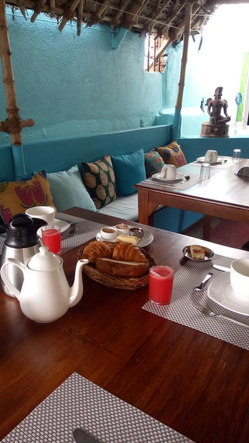 L'Escale Hotel Puducherry Eksteriør billede