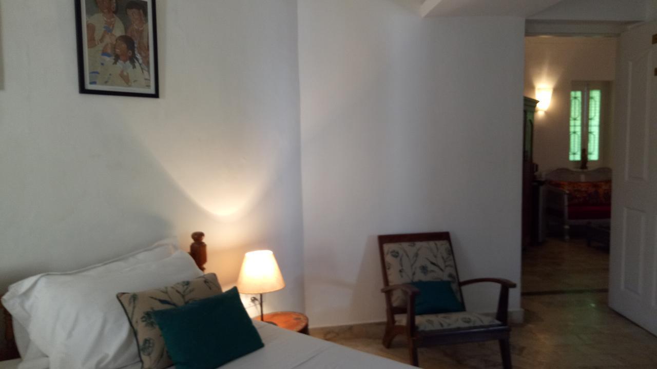 L'Escale Hotel Puducherry Eksteriør billede