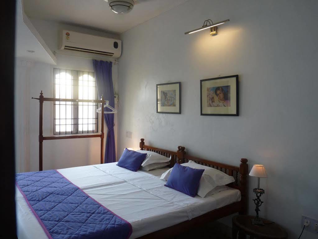 L'Escale Hotel Puducherry Eksteriør billede