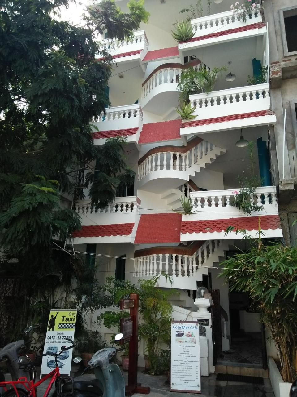 L'Escale Hotel Puducherry Eksteriør billede